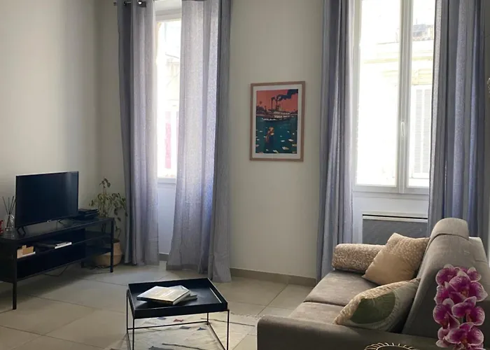 Au Coeur De Marseille : Superbe Appartement !